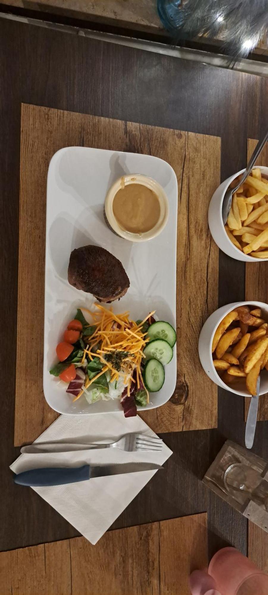 Dikke Vriend , Herberg & Taverne Chiny Esterno foto